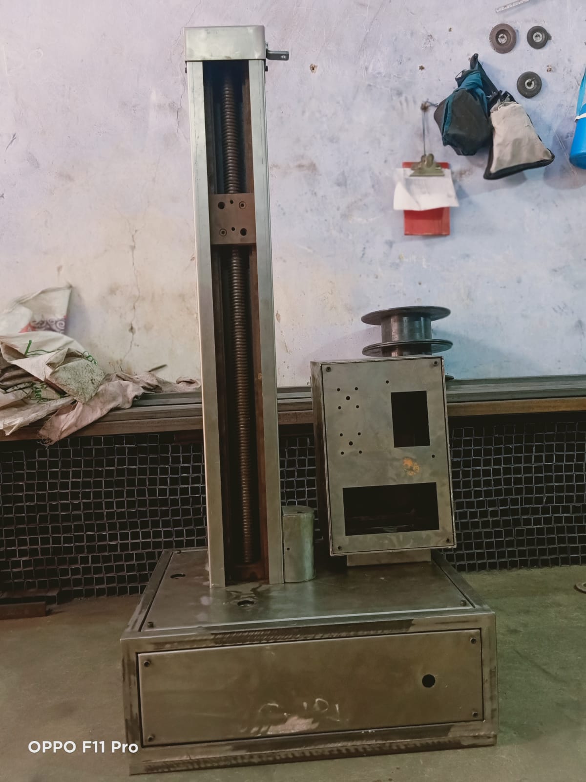 Sheet metal structure variant 1